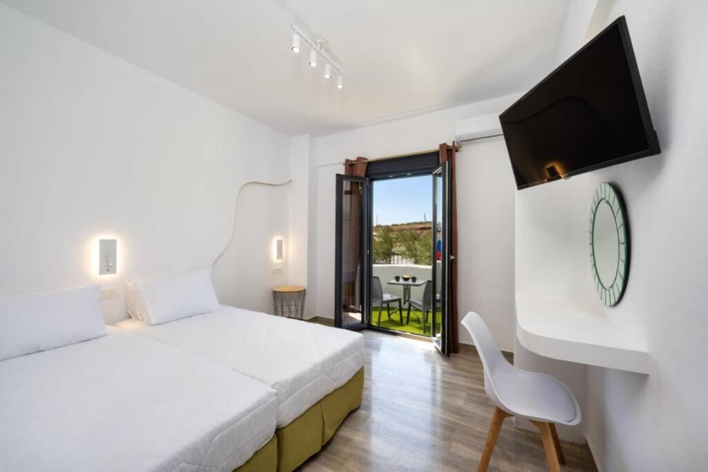 Christianna & George Luxury Hot Tub Apartment Fira  Zewnętrze zdjęcie