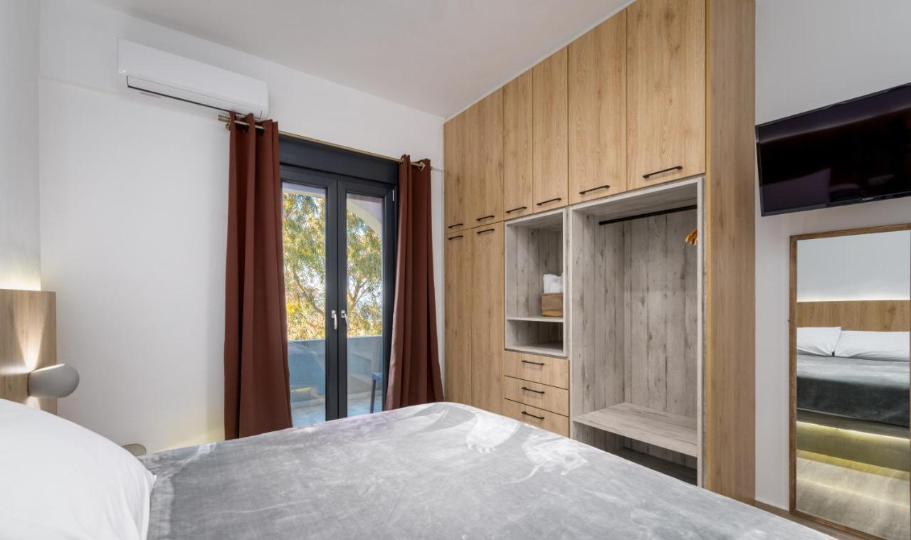 Christianna & George Luxury Hot Tub Apartment Fira  Zewnętrze zdjęcie