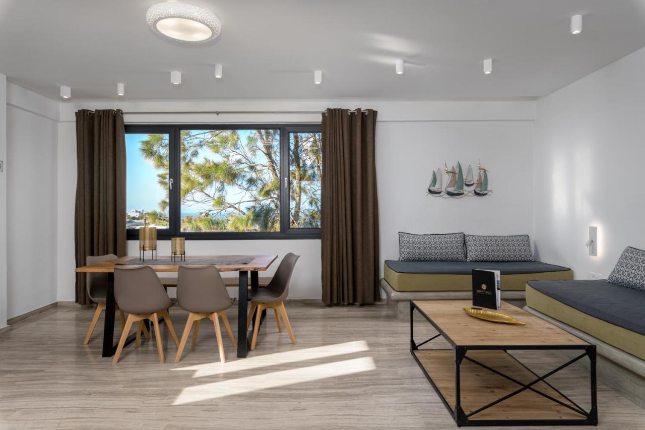 Christianna & George Luxury Hot Tub Apartment Fira  Zewnętrze zdjęcie