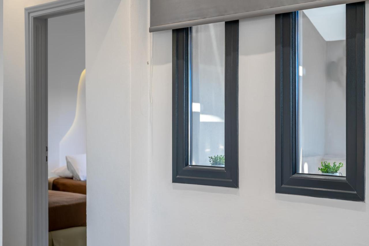 Christianna & George Luxury Hot Tub Apartment Fira  Zewnętrze zdjęcie